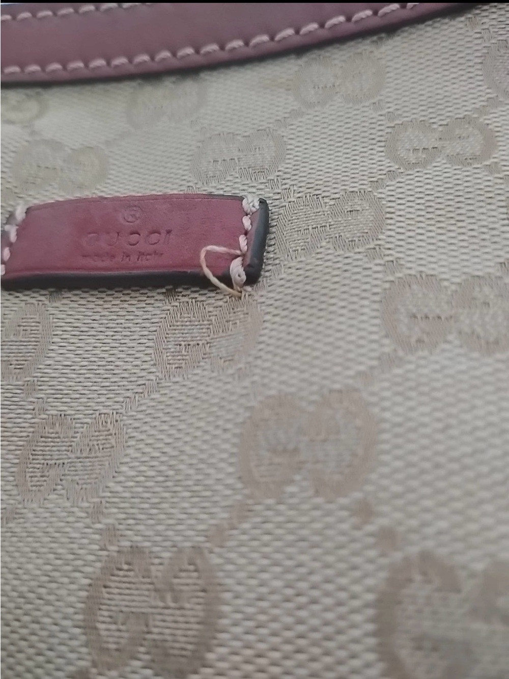 Gucci Beige GG Canvas Crossbody Bag with Burgundy Trim and Striped Strap - Picture 7 of 15